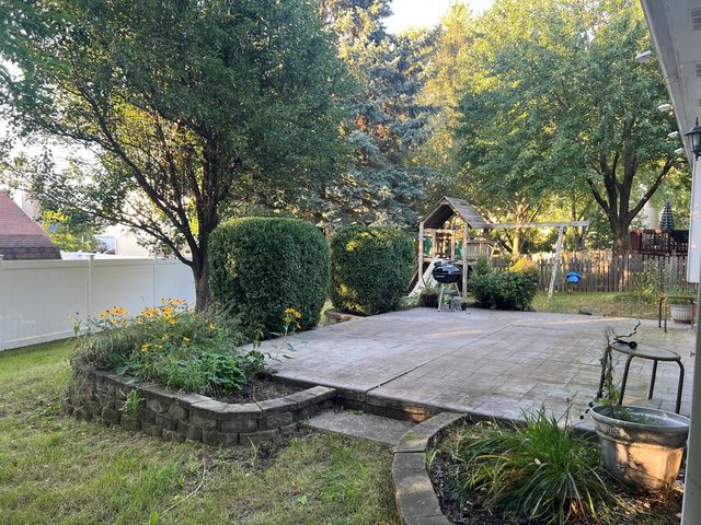 3262 SALEM Court, Aurora, IL 60504