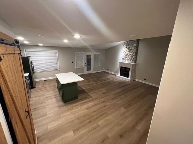 3262 SALEM Court, Aurora, IL 60504