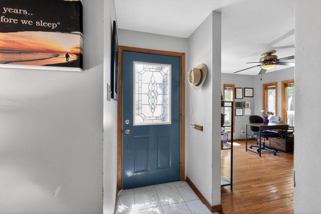 614 16th PLACE, Kenosha, WI 53140