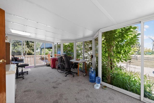 614 16th PLACE, Kenosha, WI 53140