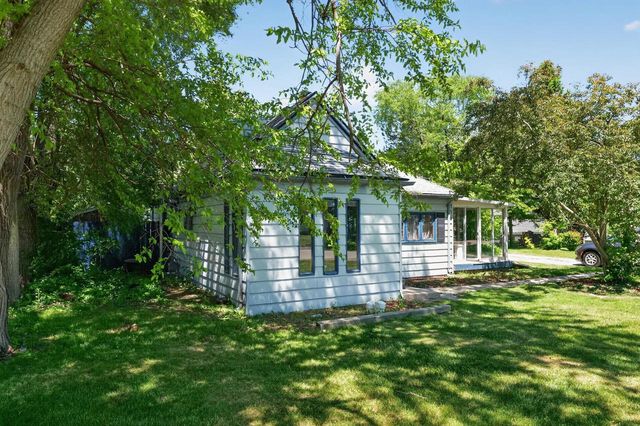 614 16th PLACE, Kenosha, WI 53140