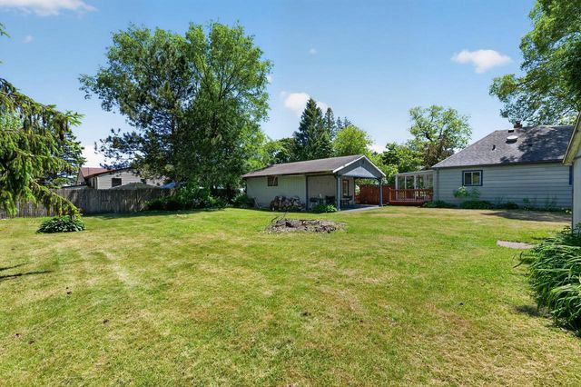 614 16th PLACE, Kenosha, WI 53140