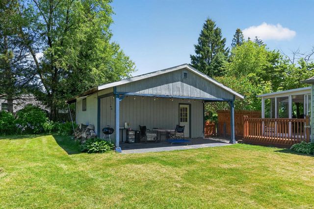 614 16th PLACE, Kenosha, WI 53140