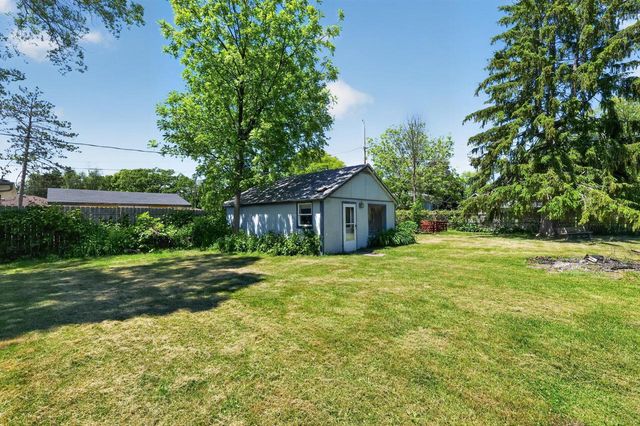 614 16th PLACE, Kenosha, WI 53140