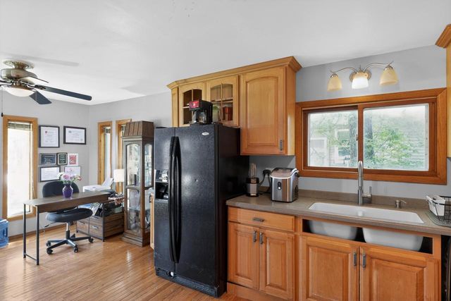 614 16th PLACE, Kenosha, WI 53140