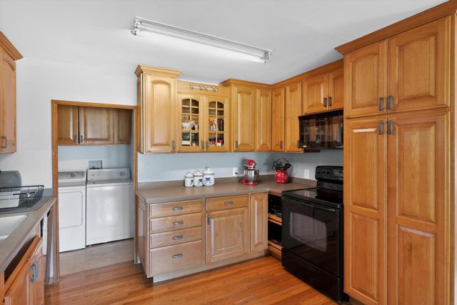 614 16th PLACE, Kenosha, WI 53140