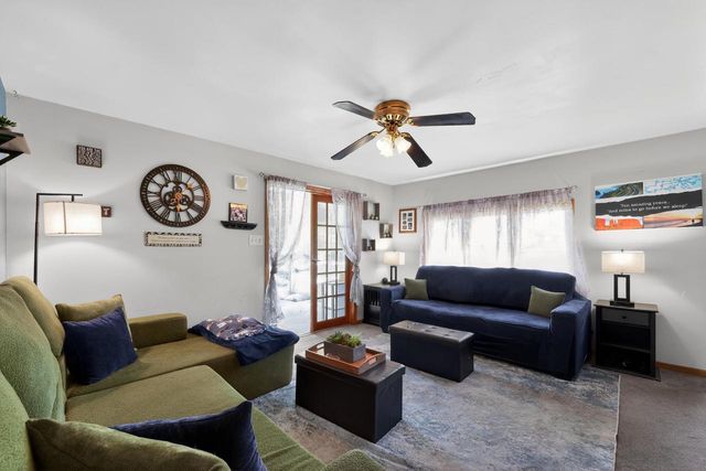 614 16th PLACE, Kenosha, WI 53140