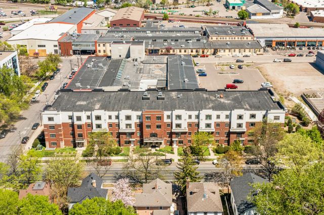 619 8th Street SE 303, Minneapolis, MN 55414