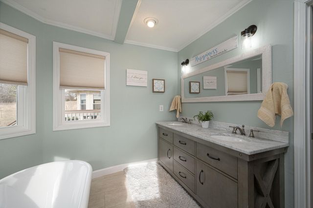 10115 Upper East Valley Road, Pikeville, TN 37367