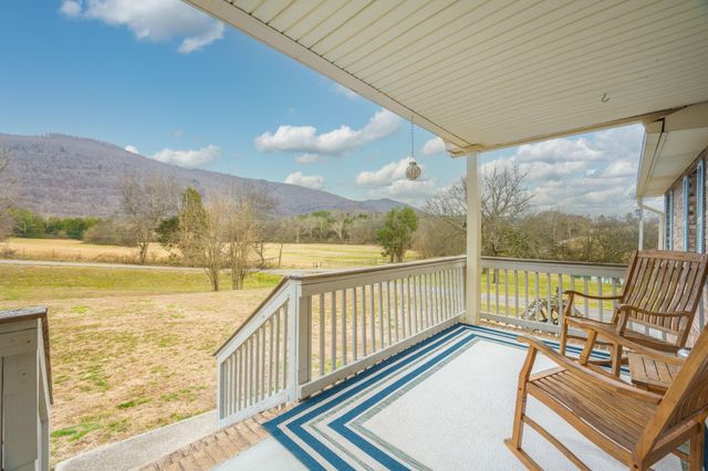 10115 Upper East Valley Road, Pikeville, TN 37367
