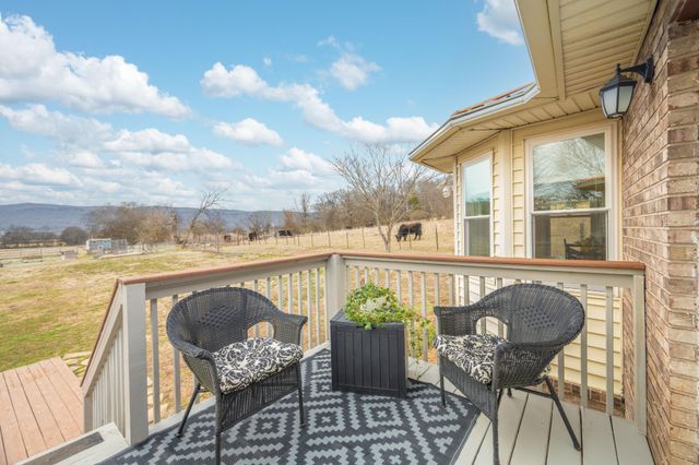 10115 Upper East Valley Road, Pikeville, TN 37367