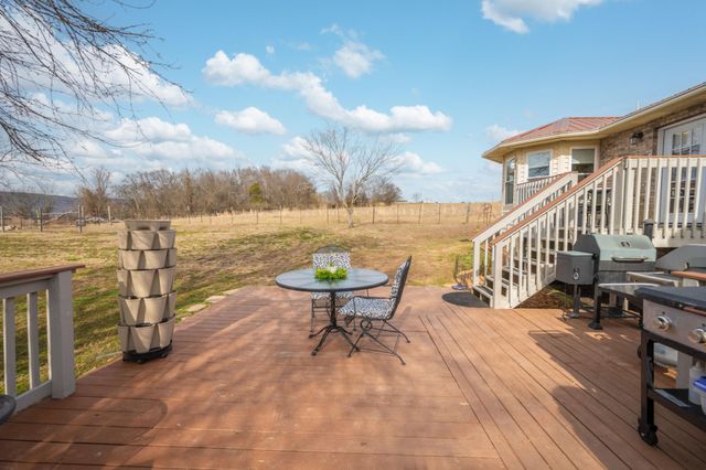 10115 Upper East Valley Road, Pikeville, TN 37367