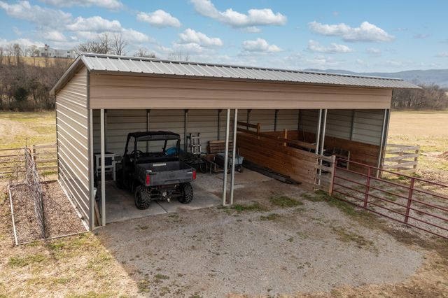 10115 Upper East Valley Road, Pikeville, TN 37367