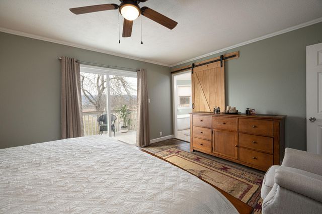 10115 Upper East Valley Road, Pikeville, TN 37367