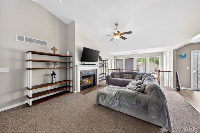 27 Millstone Lake Drive, Winfield, MO 63389