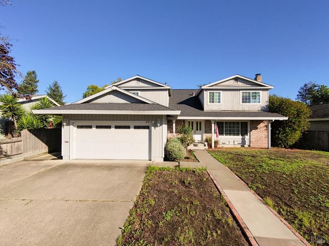 5716 Dorian Dr, Rohnert Park, CA 94928