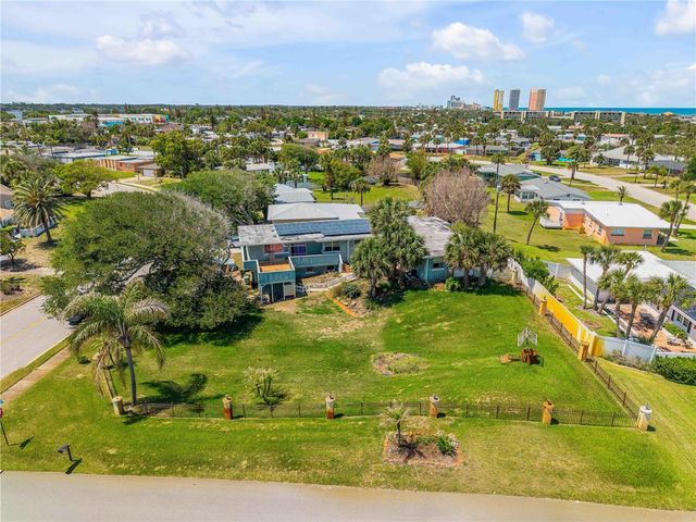 401 DRIFTWOOD AVENUE, Daytona Beach, FL 32118