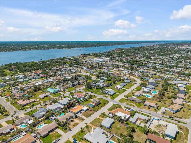 401 DRIFTWOOD AVENUE, Daytona Beach, FL 32118