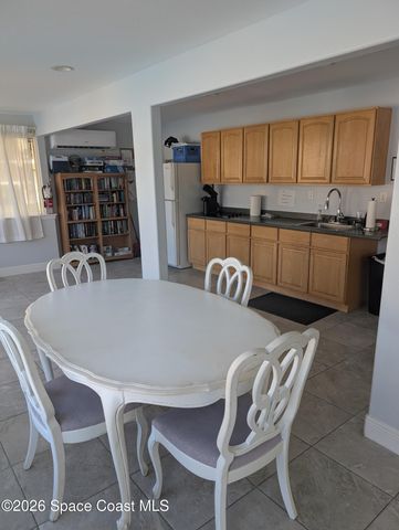 180 Paradise Boulevard 18023, Melbourne, FL 32903