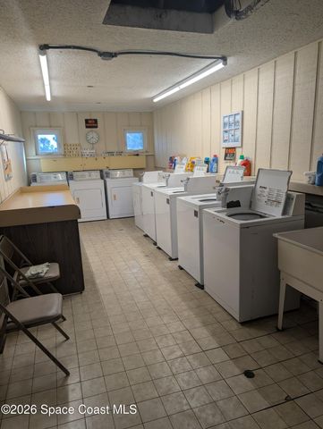 180 Paradise Boulevard 18023, Melbourne, FL 32903