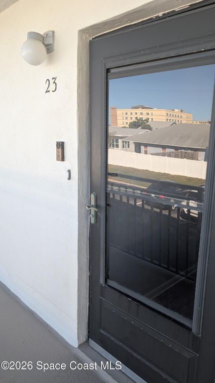 180 Paradise Boulevard 18023, Melbourne, FL 32903