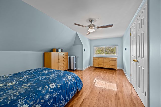 1433 GLENCOE Avenue, Highland Park, IL 60035