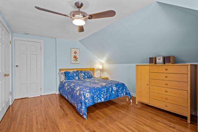1433 GLENCOE Avenue, Highland Park, IL 60035