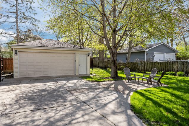 1433 GLENCOE Avenue, Highland Park, IL 60035