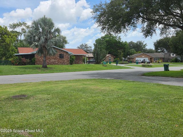 744 John Carroll Lane, Melbourne, FL 32904