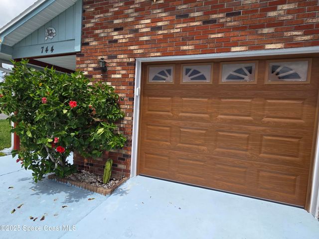 744 John Carroll Lane, Melbourne, FL 32904