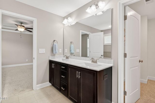 152 E Ravano Drive, Clayton, NC 27527