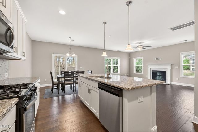 152 E Ravano Drive, Clayton, NC 27527