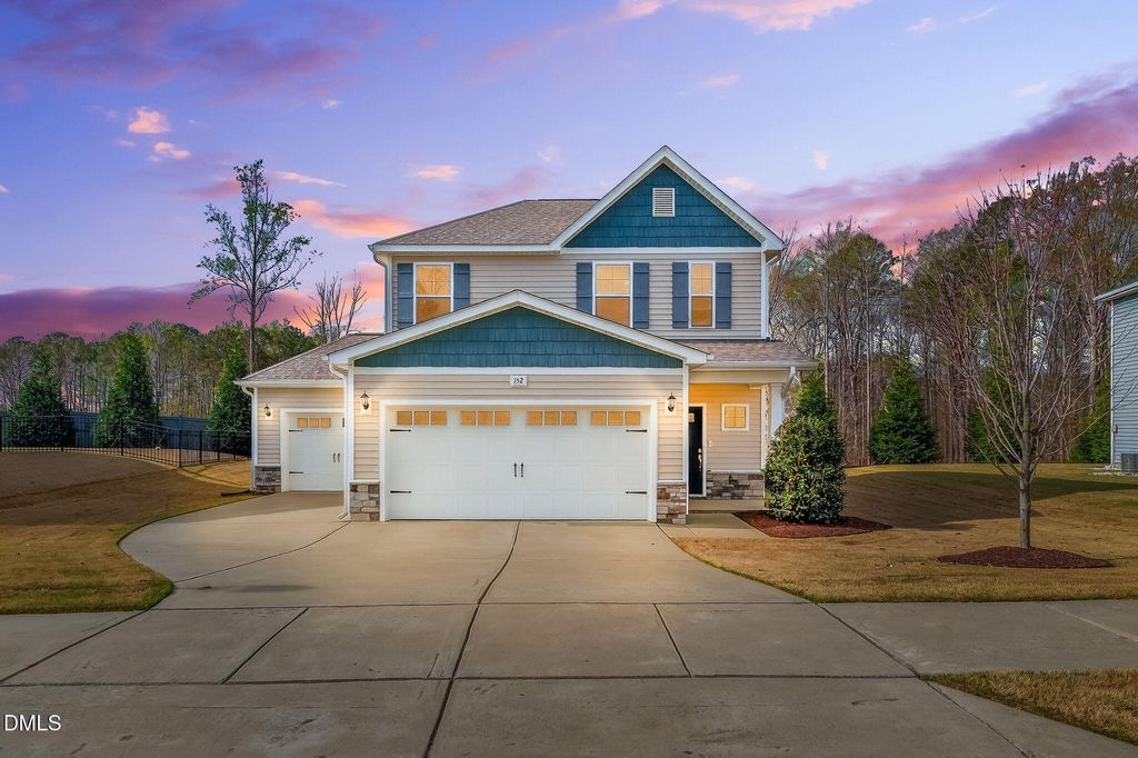 152 E Ravano Drive, Clayton, NC 27527