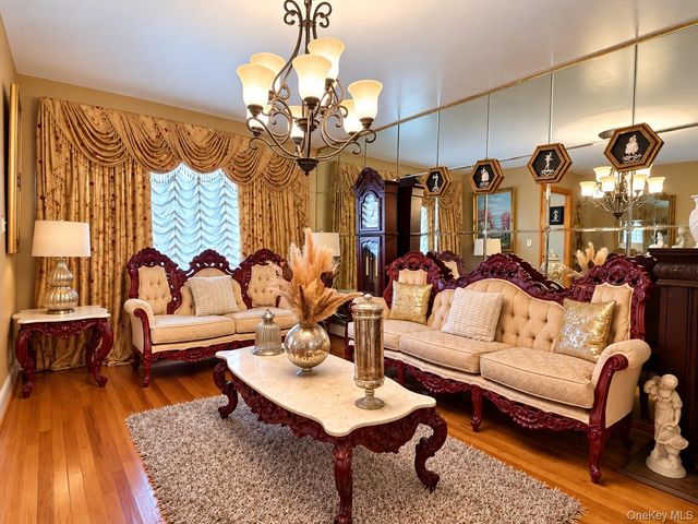12126 7th Avenue, College Point, NY 11356