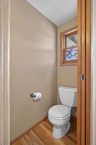 27722 N River Estates Dr, Chattaroy, WA 99003