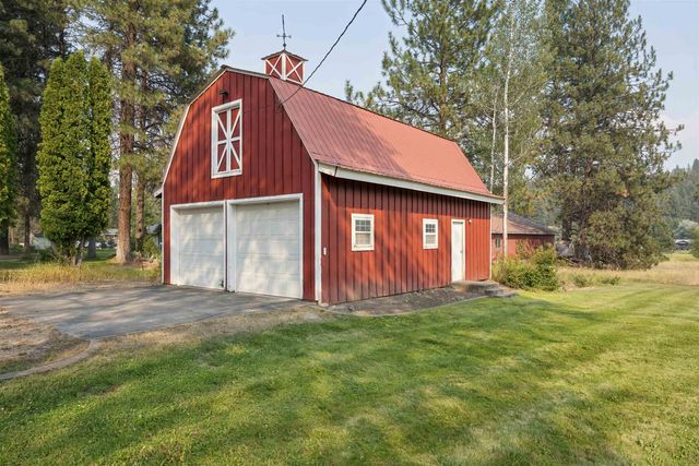 27722 N River Estates Dr, Chattaroy, WA 99003