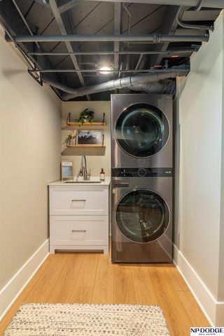 5606 Jones Street, Omaha, NE 68106