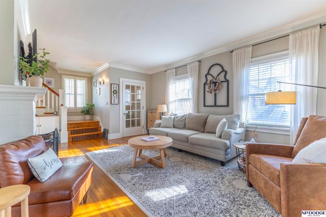 5606 Jones Street, Omaha, NE 68106