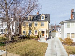 5606 Jones Street, Omaha, NE 68106