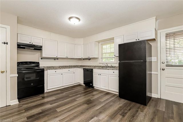 3030 Magazine Drive, Winston-salem, NC 27106