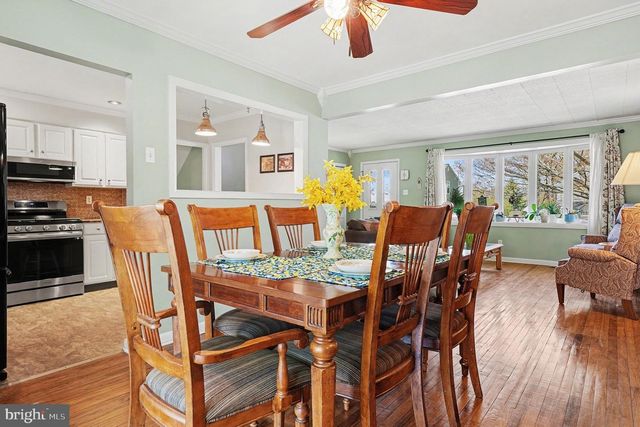 256 WOODLAWN DR, Lansdale, PA 19446