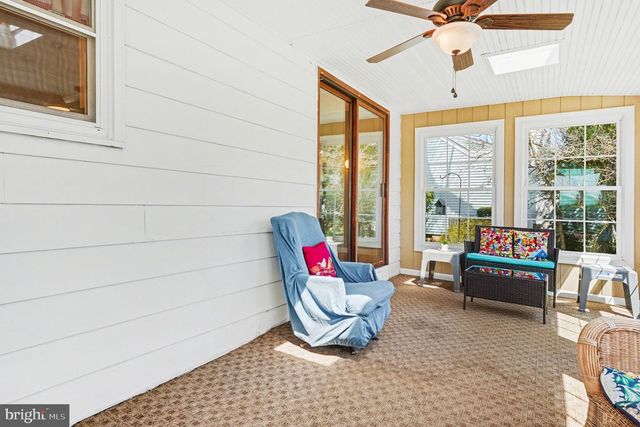 256 WOODLAWN DR, Lansdale, PA 19446