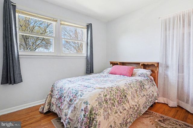 256 WOODLAWN DR, Lansdale, PA 19446