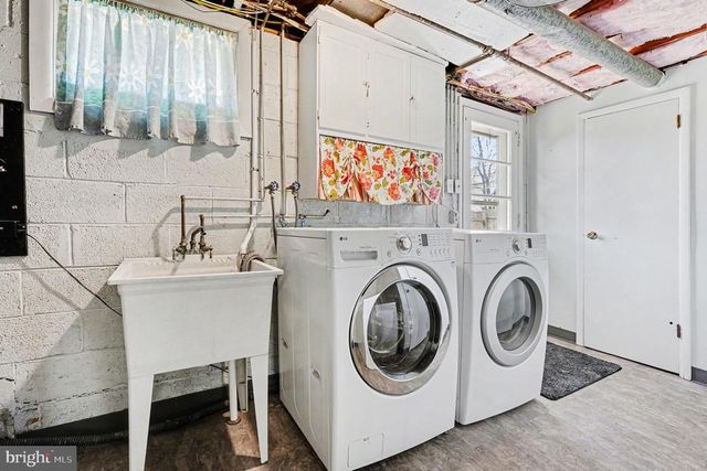 256 WOODLAWN DR, Lansdale, PA 19446