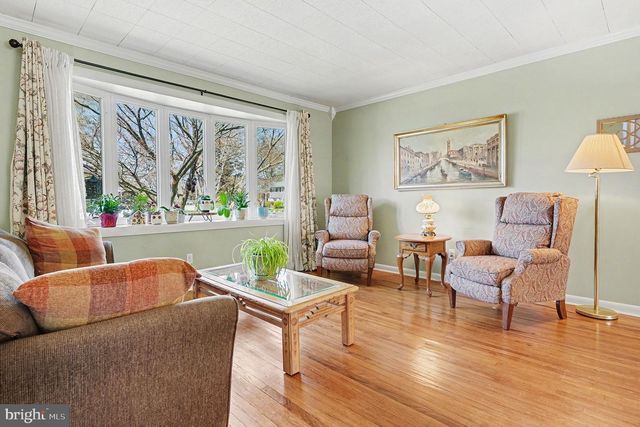 256 WOODLAWN DR, Lansdale, PA 19446