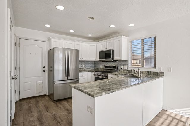 12406 S MAYAN ST, Riverton, UT 84096