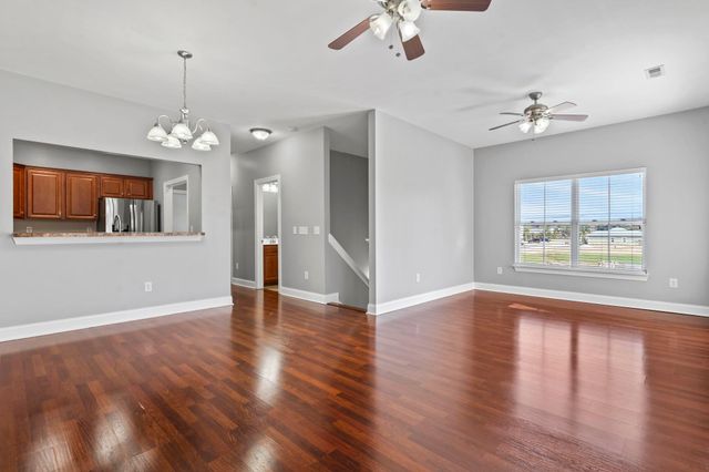 567 Sunnyside Ave., Murrells Inlet, SC 29576