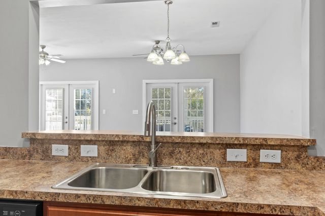 567 Sunnyside Ave., Murrells Inlet, SC 29576