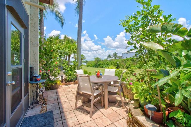 1001 S BAYSHORE BOULEVARD 101, Safety Harbor, FL 34695