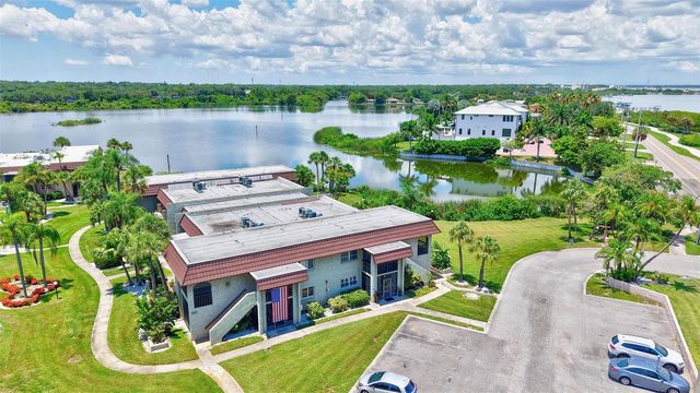 1001 S BAYSHORE BOULEVARD 101, Safety Harbor, FL 34695